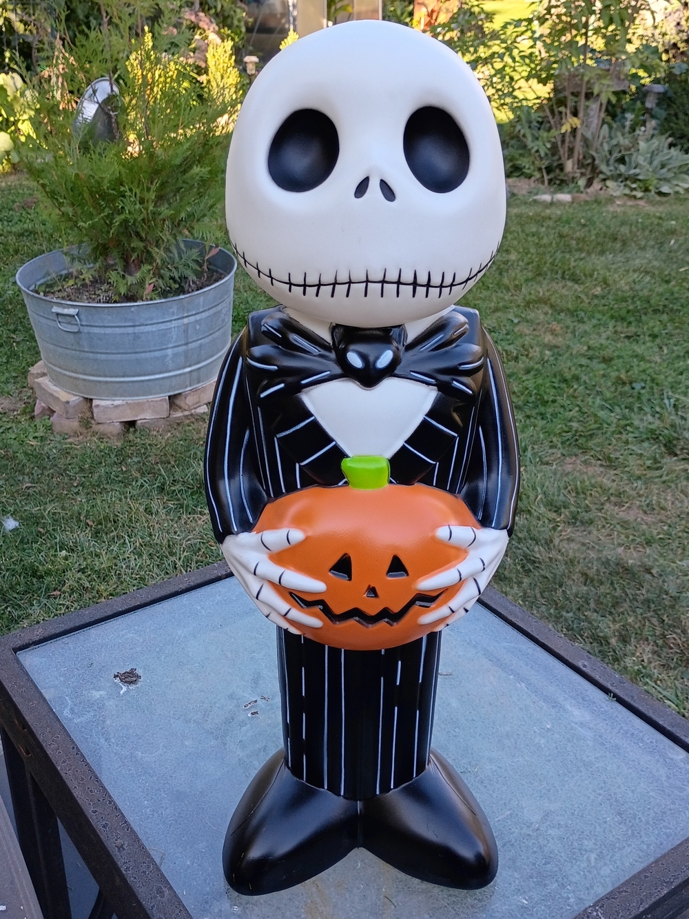 Brand New Gemmy Jack Skellington 24" Blow Mold Halloween Yard Decor